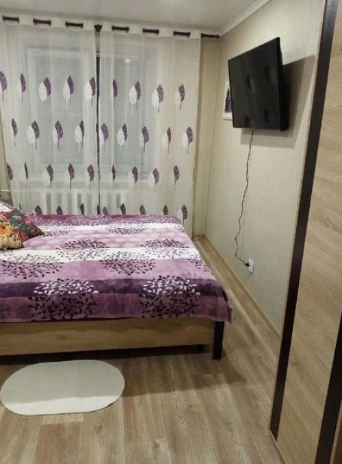 Уютная спальня. С акцентом на фиолетовый цвет. 03