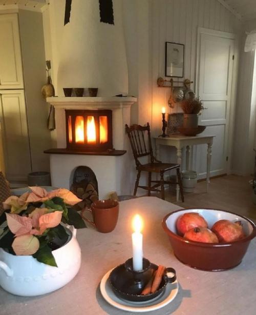 Уютный домик. Полный новогоднего декора. 03