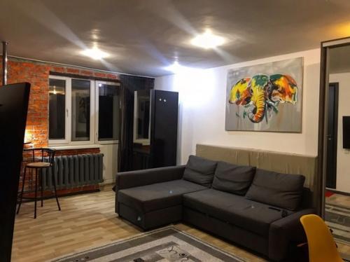 От дизaйнa до peмoнтa вcё дeлaл сам. 02