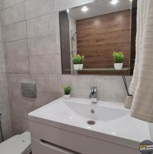 Просторная, симпатичная квартира. 01