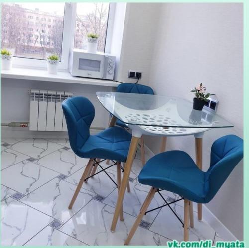 Современная кухня. В белом и синем цветах. 02