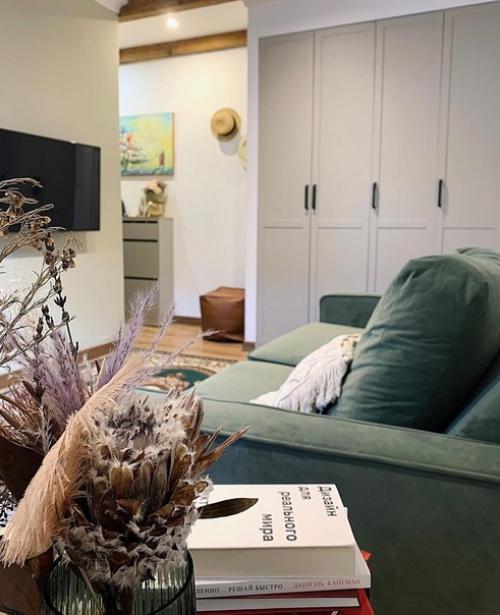 Небольшая, красивая квартира. 03