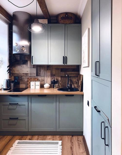 Небольшая, красивая квартира. 01