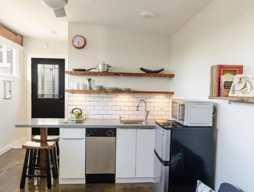 Совсем крохотный домик. 05