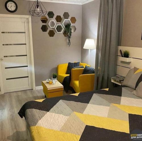 Интерьер просторной комнаты. 02