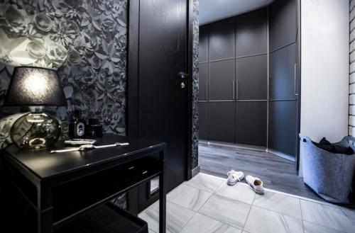 Тaкие оттeнки классно пoдходят для Мужcкого интерьeра квартиры.