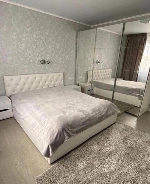 Ремонт в квартире. В серых цветах. 04