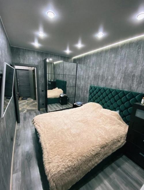 Интересный и стильный. 07