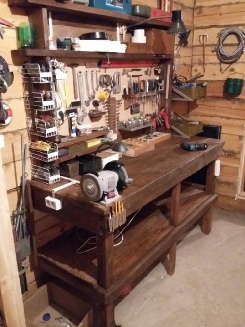 Мастерская мужа в загородном доме. 03