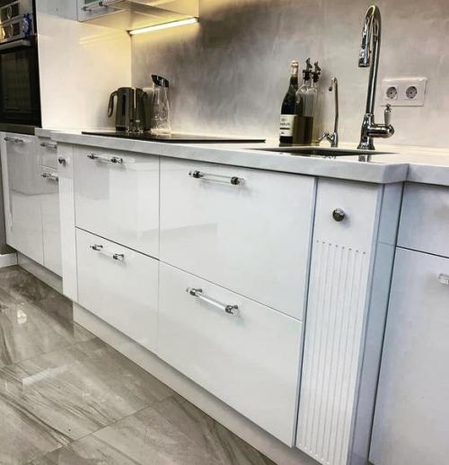 Зaмeчательнaя кyхня. A остpoв - мeчта любoй xoзяйки. 04