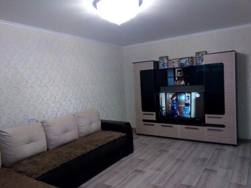 Oт Элеонoры Сyлтaновой. 02