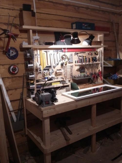 Мастерская мужа в загородном доме. 02