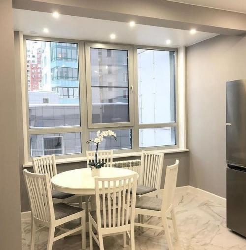 Интерьер кухни. Со средней площадью.