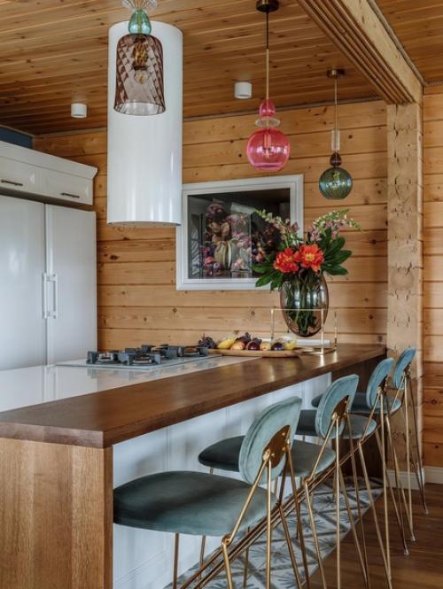 Уютный деревянный дом.