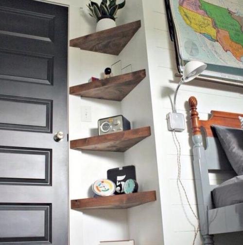 Что бы там не говорили любители фэн-шуй и других практик. 01