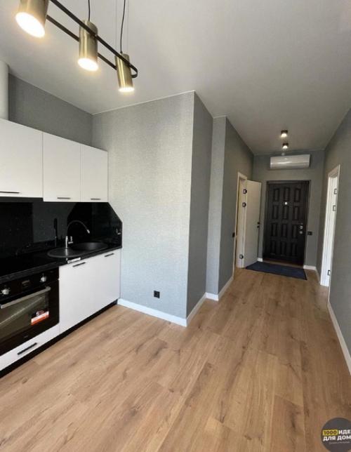 Просторная квартира. В современном стиле. 02