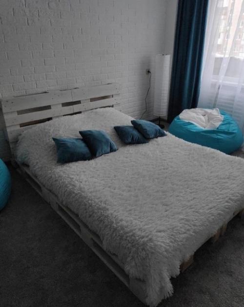 Бюджетный вариант. Оформления спальни. 03