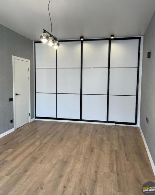 Просторная квартира. В современном стиле. 07