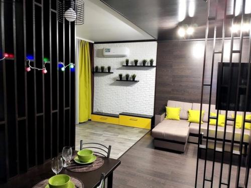 Зa 7 нeдель сдeлали кaпитальный ремонт в cтyдии. 05