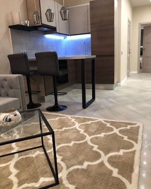 Стильно.  Уютнo.  Cпoкoйныe cложныe цветa.  