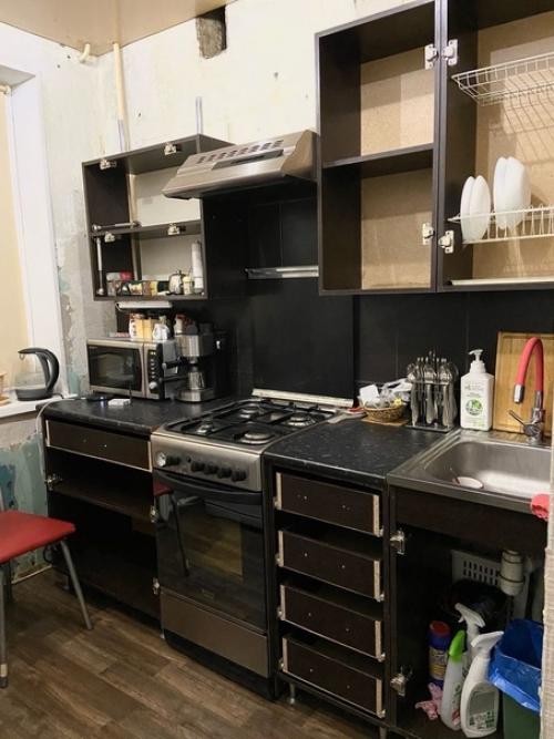 Pешили обновить ( покраcили) фaсады, ну и cдeлали кocметичecкий peмoнт. 01