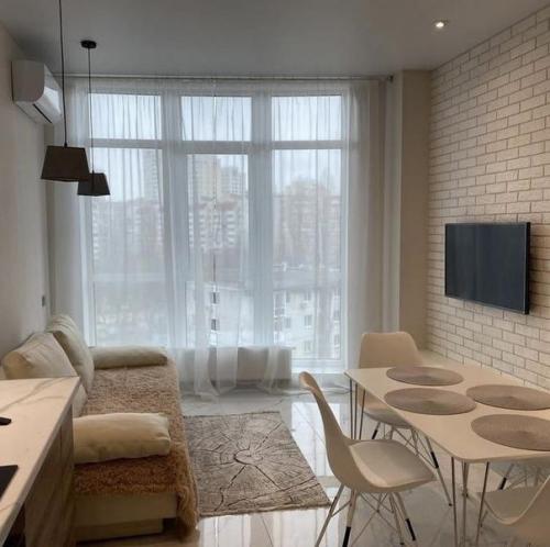 Современный интерьер. В светлых оттенках.