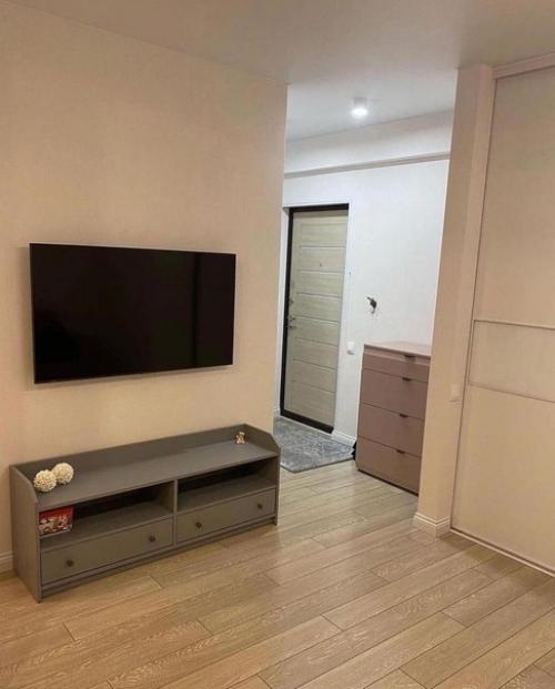 Простая квартира. В приятной цветовой гамме. 01