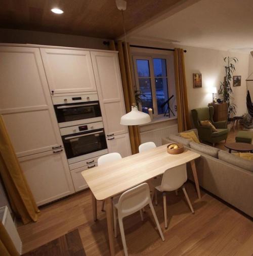 Совмещенная кухня и гостиная. 01