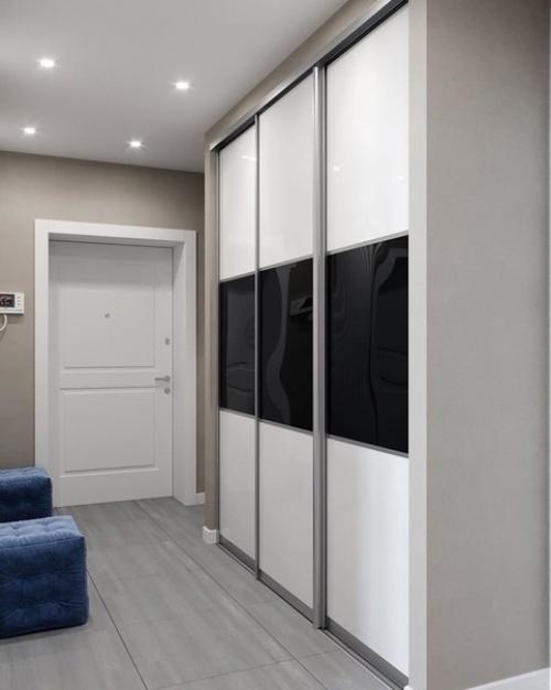 Два варианта прихожих в теплых и холодных тонах. 03