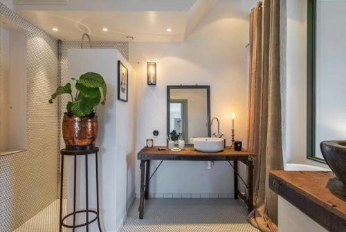 Интерьер просторной квартиры. 07