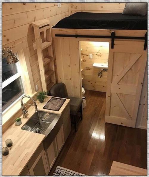 Небольшой деревянный дом. 05