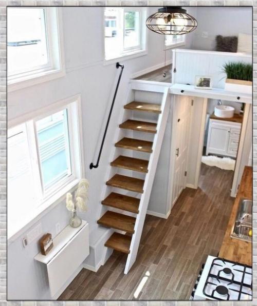 Небольшой деревянный дом. 01