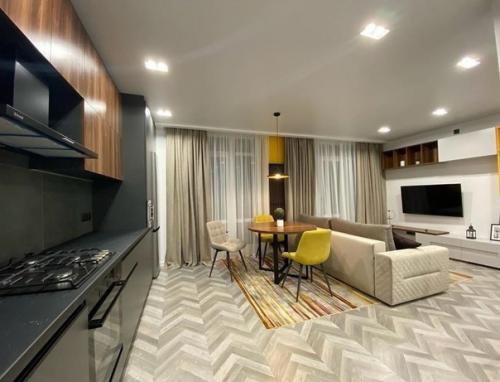 Просторная квартира. В стиле минимализма.