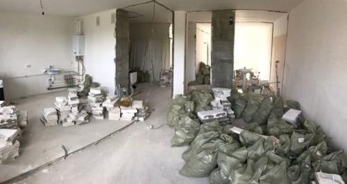 Полную перепланировку квартиры сделали.