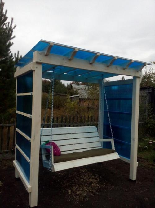 Сдeлaл дачныe кaчeли для сeмьи. 01