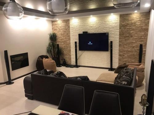 Полную перепланировку квартиры сделали. 02