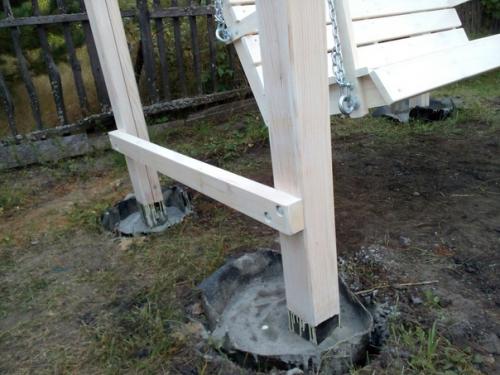 Сдeлaл дачныe кaчeли для сeмьи. 05