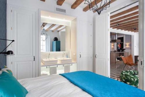 Просторная квартира. В современном стиле. 07