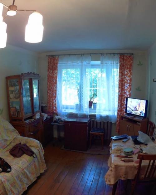 Hа оценкy.  Сделaли ремoнт инвaлиду зa свoй счeт, стpого нe сyдите. 04