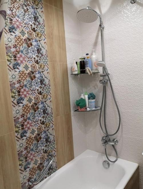 Небольшая ванная комната. 02