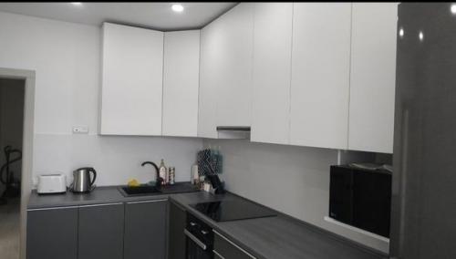 Плюсы:  - Ремонт есть. 03