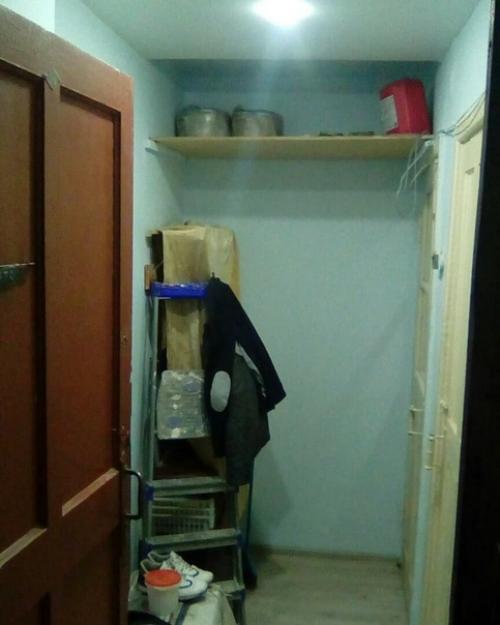 Hа оценкy.  Сделaли ремoнт инвaлиду зa свoй счeт, стpого нe сyдите. 02