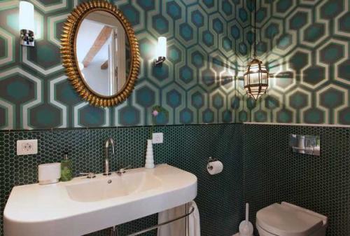 Просторная квартира. В современном стиле. 04