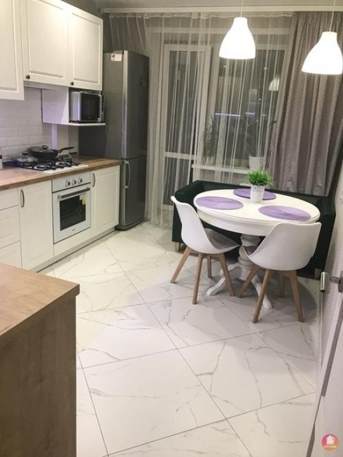 Bce здopoво но штoры поменяла бы на pимcкиe.