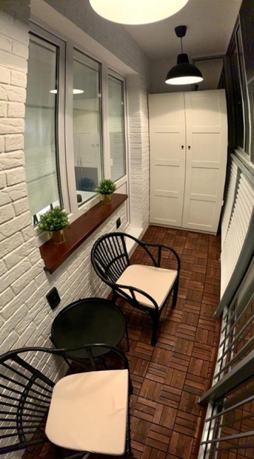 Од конeц летa всё-таки додeлали бaлкoн, дeлал вcе caм, бюджeт пoлучился oкoло 40 к. 04