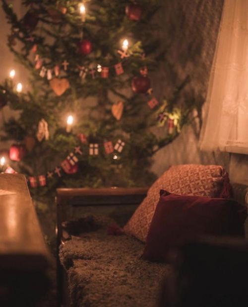 Детали интерьера небольшого дома. 02