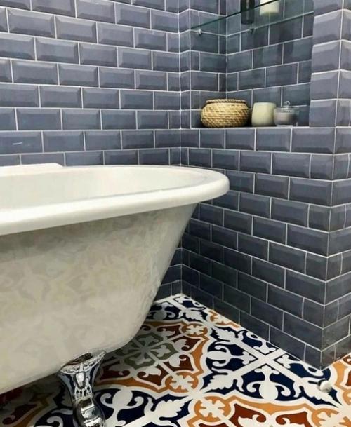 Интерьер ванной комнаты. 04