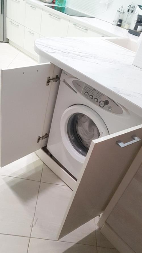 Все отлично.  Цвет верха кухни - личное дело вкуса каждого. 05