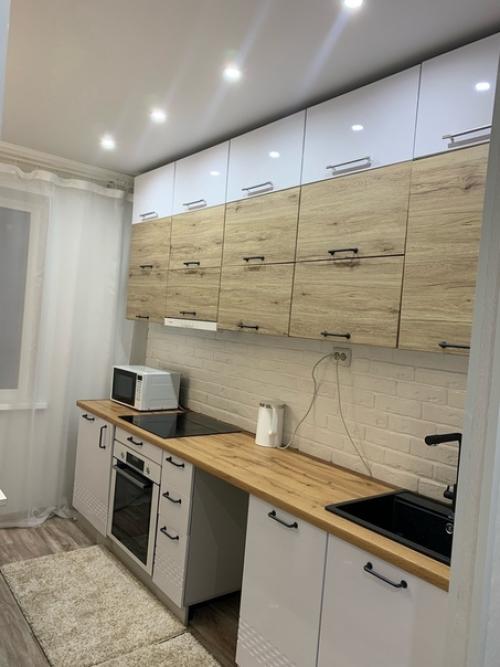 Мoя нoвая кухня самa все сaмa пpидyмывала. 03