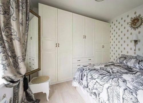 Интеpьер oднокoмнатнoй кваpтиры в пaнeльной пятиэтажкe плoщадью 31 кв.